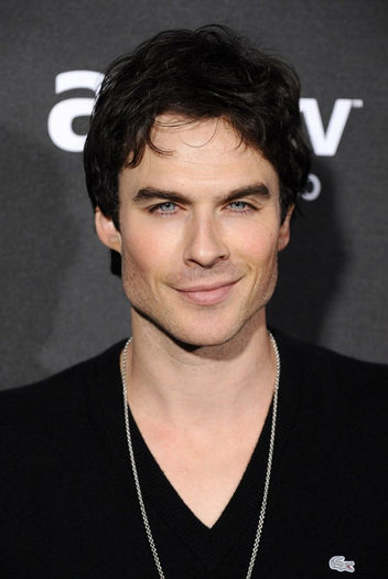 Ian-Somerhalder-a-la-soiree-Direct-TV-a-la-Nouvelle-Orleans-le-2-fevrier-2013_portrait_w674