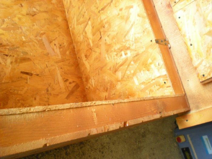 DSCN6744 - 1 Custi cotete lemn --- REALIZATE