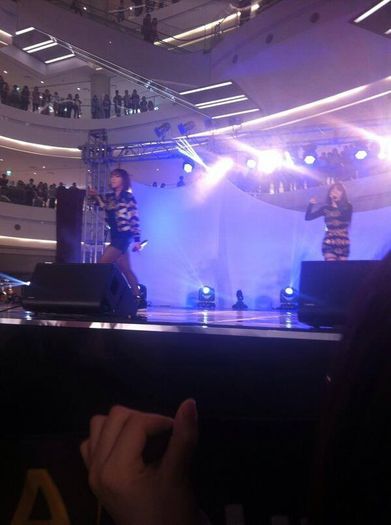 197 - 2NE1 8