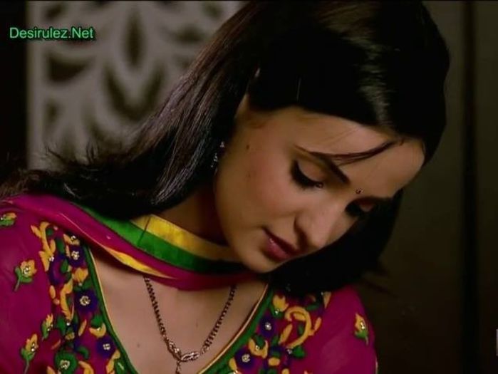 549056_571685326225229_1783360514_n - Sanaya Irani