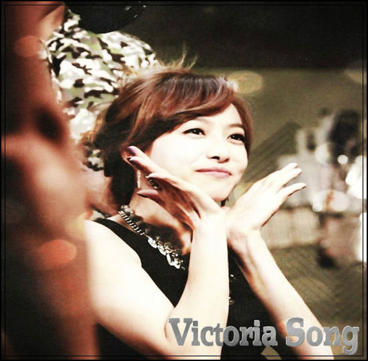 ◘ . Day 16 - O1.1O.2O13