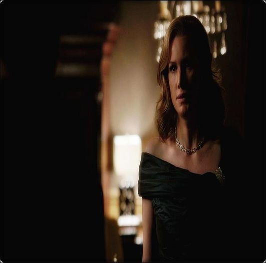  - o r i g i n a l_Esther Mikaelson