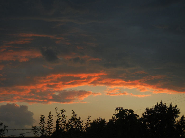 Sunset Clouds (2013, July 26, 8.49 PM)