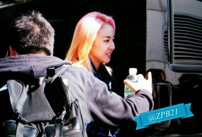 297 - 2NE1 8