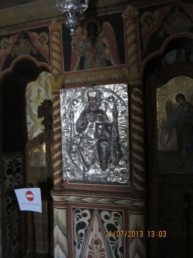 IMG_2095 - Manastirea Sinaia - 2013