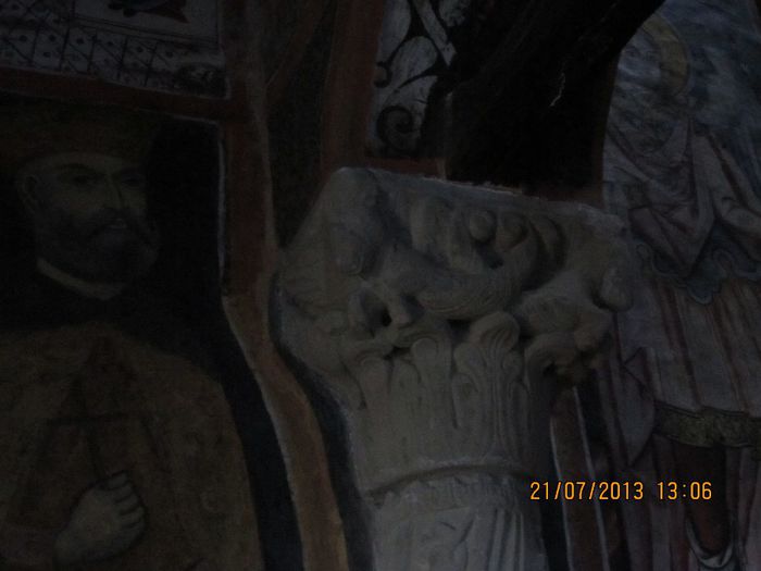 IMG_2101 - Manastirea Sinaia - 2013