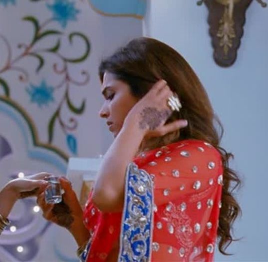 Yeh Jawaani Hai Deewani 720p _ capture (96)