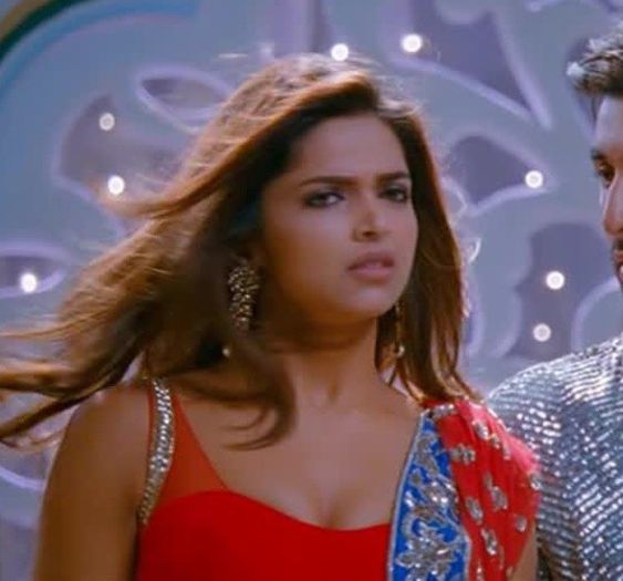 Yeh Jawaani Hai Deewani 720p _ capture (121)