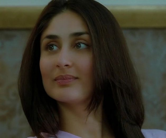 Heroine 2012 Hindi 720p BRRip x264 AAC 5.1...Hon3y.mkv_000520374 - Kareena Kapoor 2