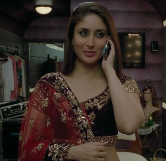 Heroine 2012 Hindi 720p BRRip x264 AAC 5.1...Hon3y.mkv_003963541 - Kareena Kapoor 2