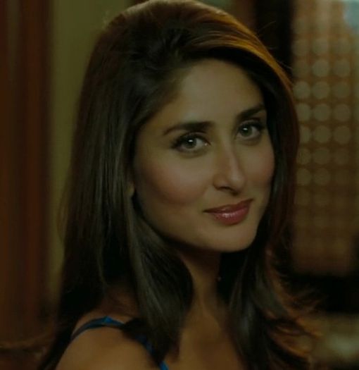 Heroine 2012 Hindi 720p BRRip x264 AAC 5.1...Hon3y.mkv_004758750 - Kareena Kapoor 2