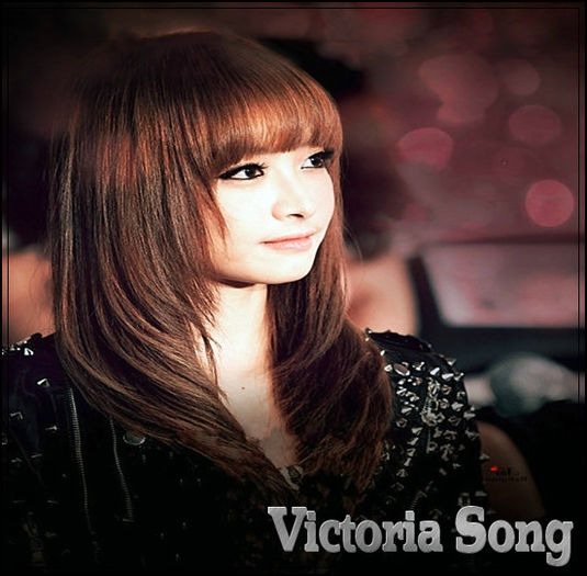◘ . Day 22 - O7.1O.2O13 - l - o - l 5o Days with Victoria Song