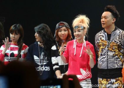 0Qtb2Vj - 2NE1 8