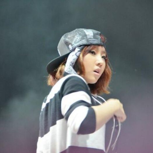 07b55AC - 2NE1 8