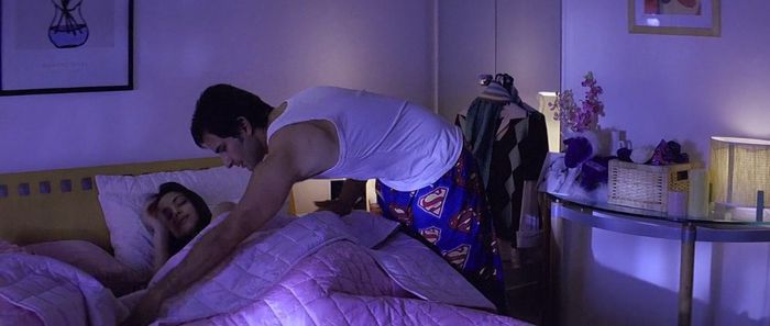 A - *vb somnoroasa* Cum de am ajuns acasa?