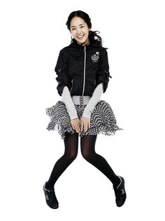 ParkMinYoung_cf_080219_12