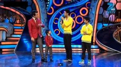 1382393_579626635431511_925610473_n