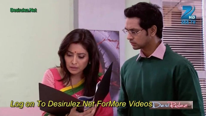 946008_215917845250216_1762411453_n - 2-Arjun si Purvi poze noi