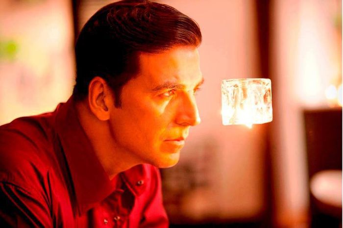 Ely, sa revenim la subiect ca sa vada si Salman :)) Ely, sa revenim la subiect ca sa vada si Salman :))