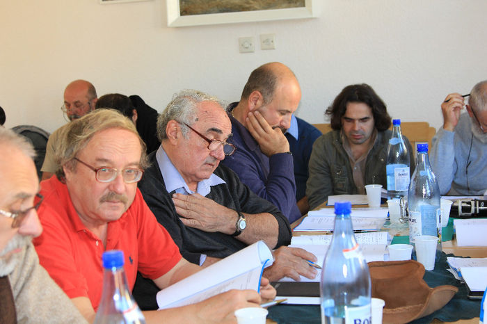 seniorii caraseni la inaltime