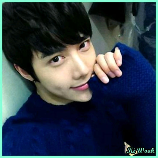 .(!). ...Mm.. Mie nu mi`ar strica.. Ki? Care Ki? .. :-? ..[se uita la Hwe] ..Hong Ki? :>