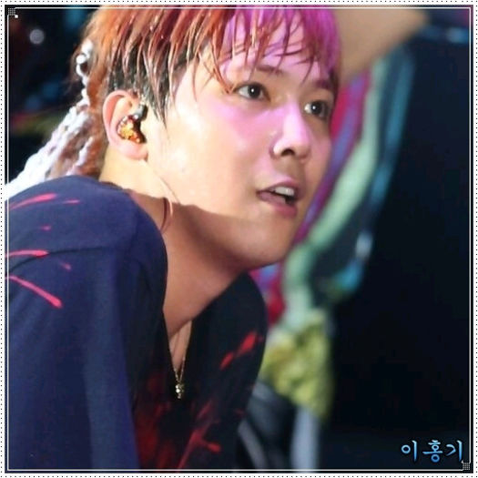 <> ..Bwai Wook.. ce tot ai cu ea? :-?