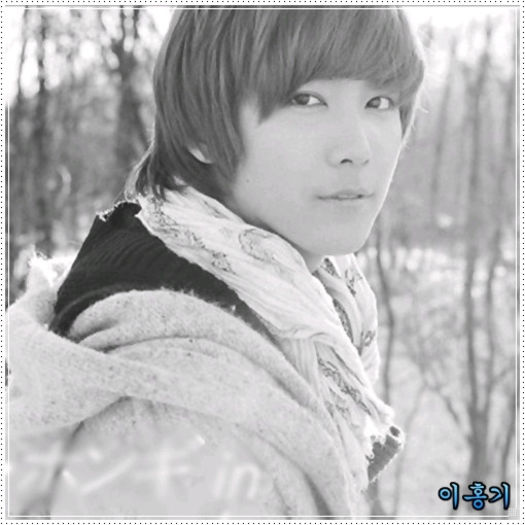 <> ..IU.. -_- :)) ..Noapte buna. :3 ..Haide Juniel.. Iu se pare ca va ramane. :-w [pleaca cu J.] - ix __ Episodul 037 __ xi