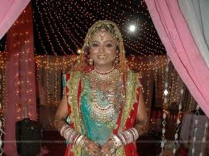 2663,-+ - parul chauhan