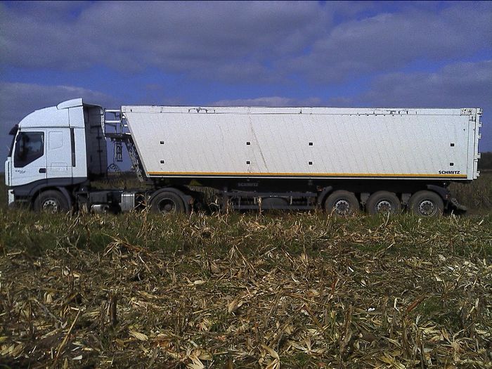 2013-10-08 13.56.03 - La munca