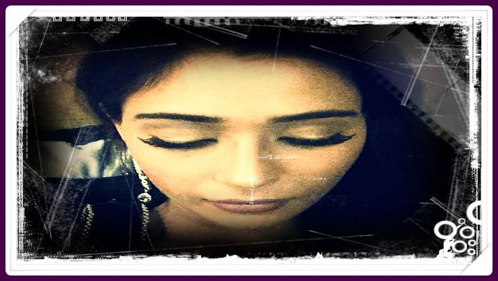  - sara khan25
