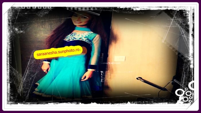  - sara khan25