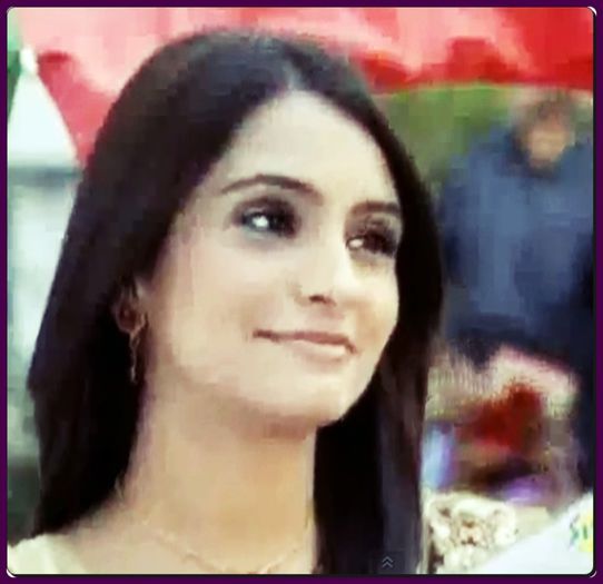 8 - ANEESHA KAPOOR 3