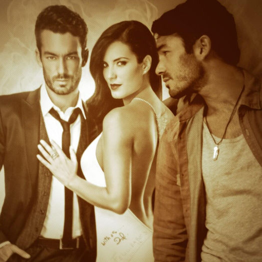  - Aaron Diaz