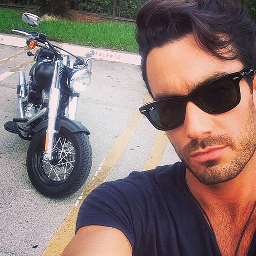  - Aaron Diaz