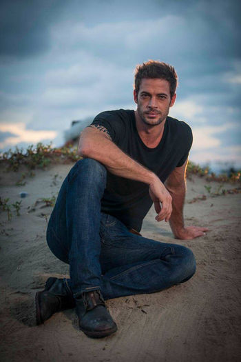  - 01 William Levy