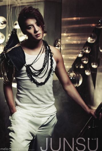 jyj_beginning_photobook-46