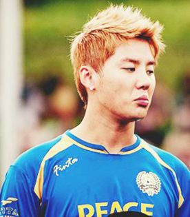 tumblr_lvgxr8BKVk1qe1ujho2_r1_250