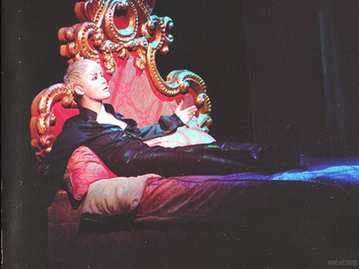 tumblr_m2lr1aY5Op1qiwr44o1_500