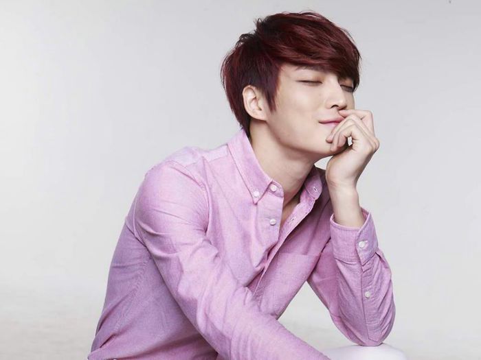 67022_350811365023270_913624003_n