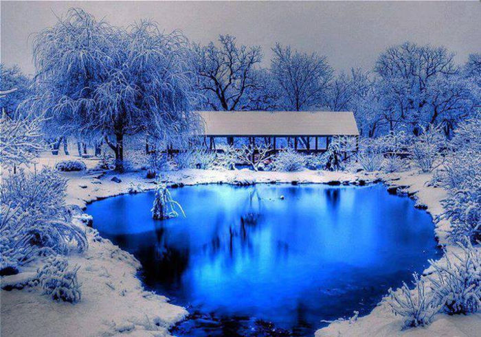 iarna albastra