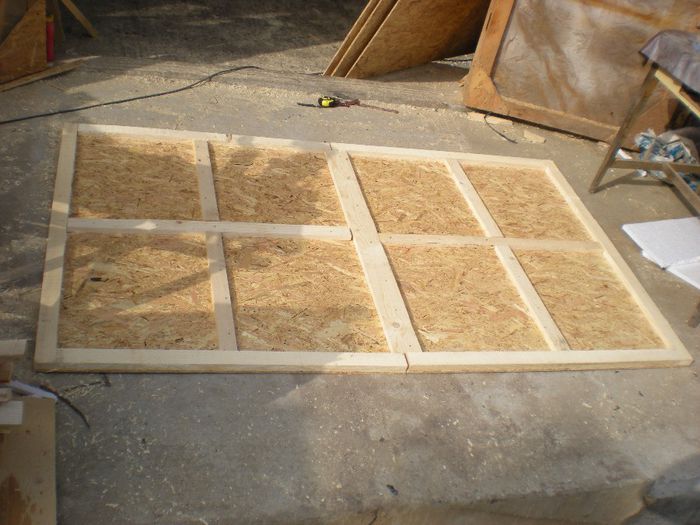 DSCN6845 - 1 Custi cotete lemn --- REALIZATE