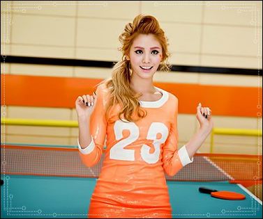 나나 <3 - z --_--_--_--_-_ Nana _--_--_--_--_-- z