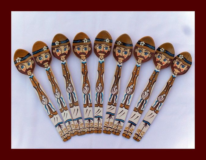 SDC15848 - LINGURI DE LEMN PICTATE MANUAL - tel 0771503314