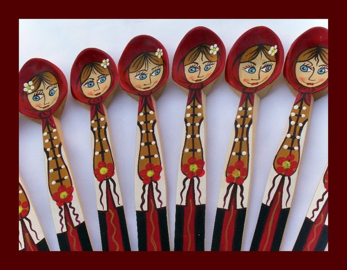 SDC15874 - LINGURI DE LEMN PICTATE MANUAL - tel 0771503314