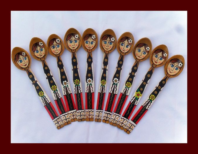 SDC15887 - LINGURI DE LEMN PICTATE MANUAL - tel 0771503314