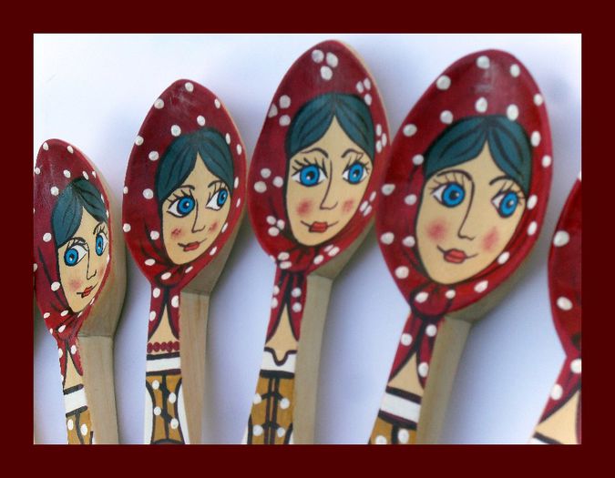 SDC15907 - LINGURI DE LEMN PICTATE MANUAL - tel 0771503314