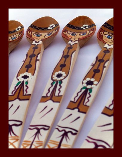 SDC15920 - LINGURI DE LEMN PICTATE MANUAL - tel 0771503314