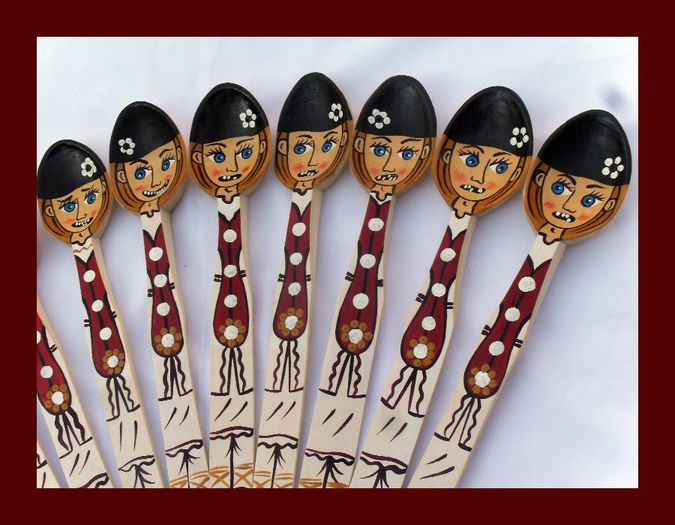 SDC15924 - LINGURI DE LEMN PICTATE MANUAL - tel 0771503314