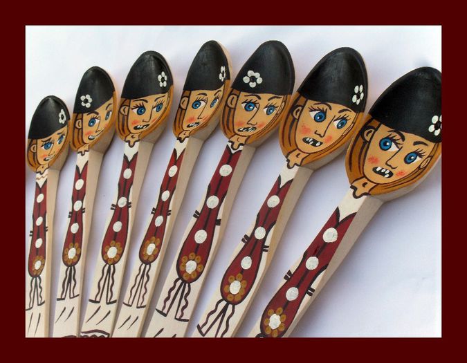 SDC15930 - LINGURI DE LEMN PICTATE MANUAL - tel 0771503314