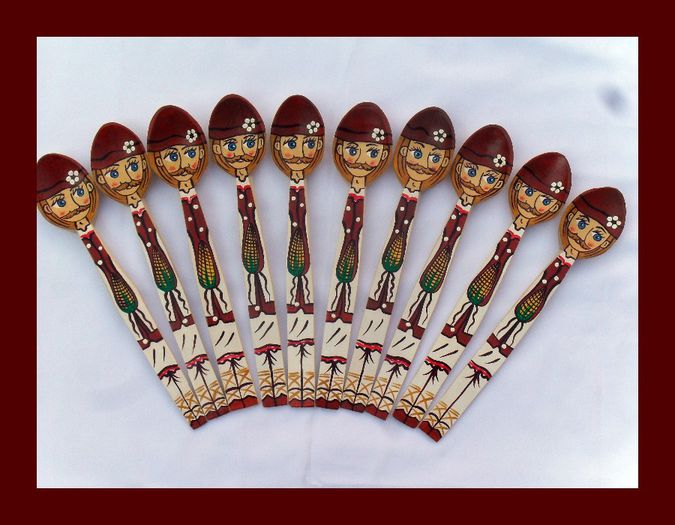 SDC15939 - LINGURI DE LEMN PICTATE MANUAL - tel 0771503314